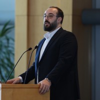 Bekir Yenidoğan