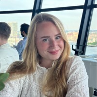 Suzan Van Helden
