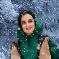 Niloofar H