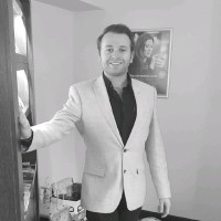Terry Pavlou