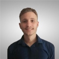 Tomás My