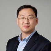 Dapeng Guo