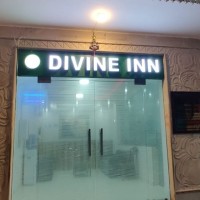 DIVINE INN