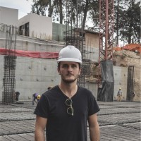 Javier Castillo