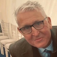 Graeme W Spark Mbe