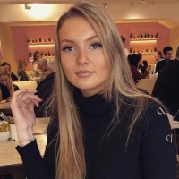 Macy Molly Wood