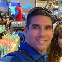 José J. Candelario