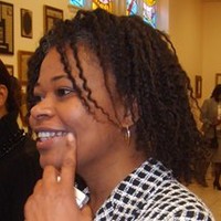 Gwen Travis