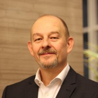 Neil Gregory