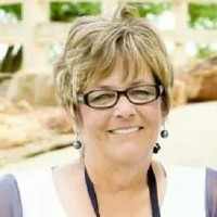 Lori Rhodes