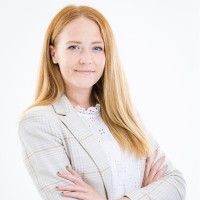 Nadine Weller