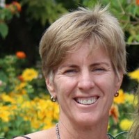 Paula Stokes