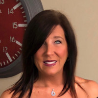 Julie Hickert