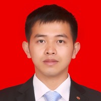 秦小龙