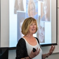 Leslie Curry