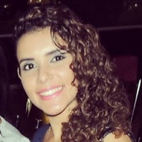 Pâmella Mello