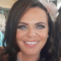 Victoria Woods (Assoc Cipd)