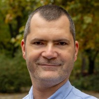 András Mézes