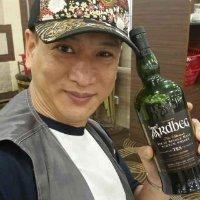 何泰利