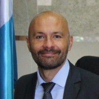 Alejandro De León Echeverría