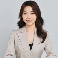 Lydia Ouyang