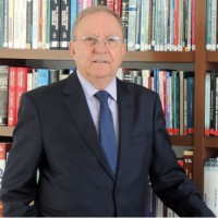 Dr. Luiz Carlos Branco
