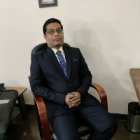 Dr Narendra Vijayakumar