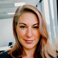 Tara L.