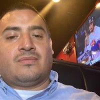 Alejandro Flores