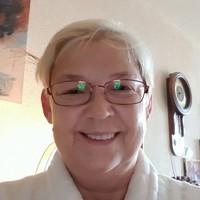 Marianne V. D. Ven Steeg