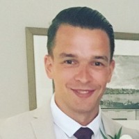 Dr Josh Davies Bmedsc (Hons), Mbchb (Hons), Mrcp (Uk)