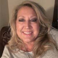 Kelly Freireich