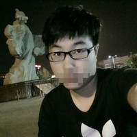 张灿灿