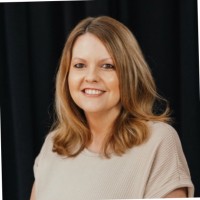 Shelli Roberts