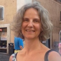 Suzanne Lapstun
