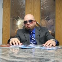 Robert G. Lopez a/k/a TradeMarkrob™