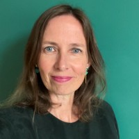 Dr Fiona Summers