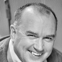 Robert Nikolaisen