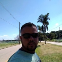 Elcione Martins