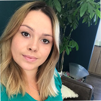 Angela Bollen