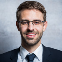 Dr. Tobias Königer