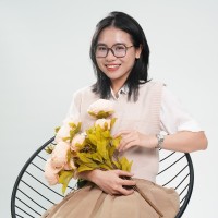 Ngoc (Julie) Nguyen