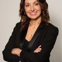 Nicole Buckle