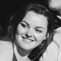Libby Delso