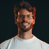 Vitor K.