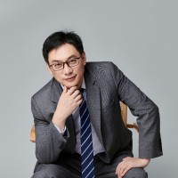 Larry Han