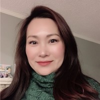Julia Sin Tak Lam