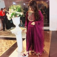 zareen azhar