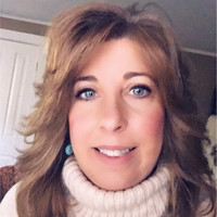 Donna Raciti-Elfers