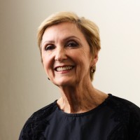 Libby Christie Am